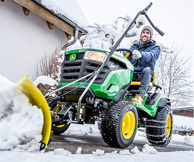 John Deere BG20943 46 Inch (117-cm) Front Blade (100 Series and