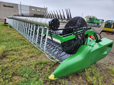2024 John Deere RD40F Flex Draper Header Z128975 | RDO Equipment Co.