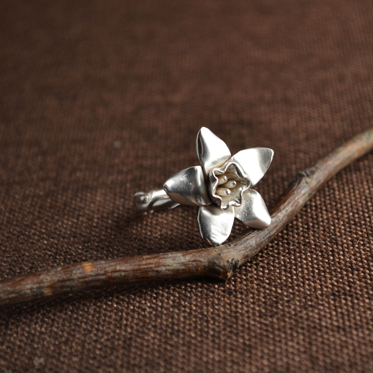 Lily Of The Valley Flower Ring – MindfulSouls