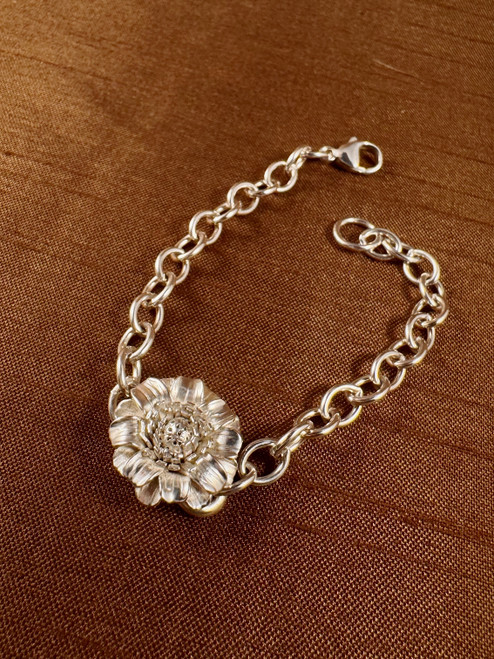 Winter Sale:  Small Gerbera Bracelet