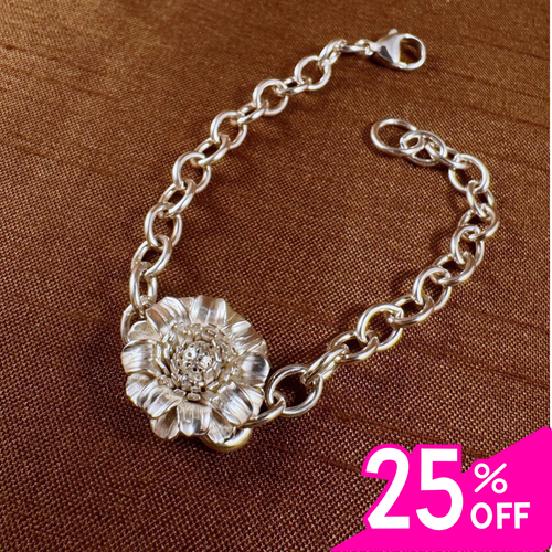 Winter Sale:  Small Gerbera Bracelet