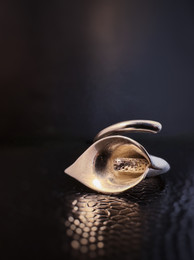 Handcrafted Calla Lily Ring (001), adjustable 8.5 