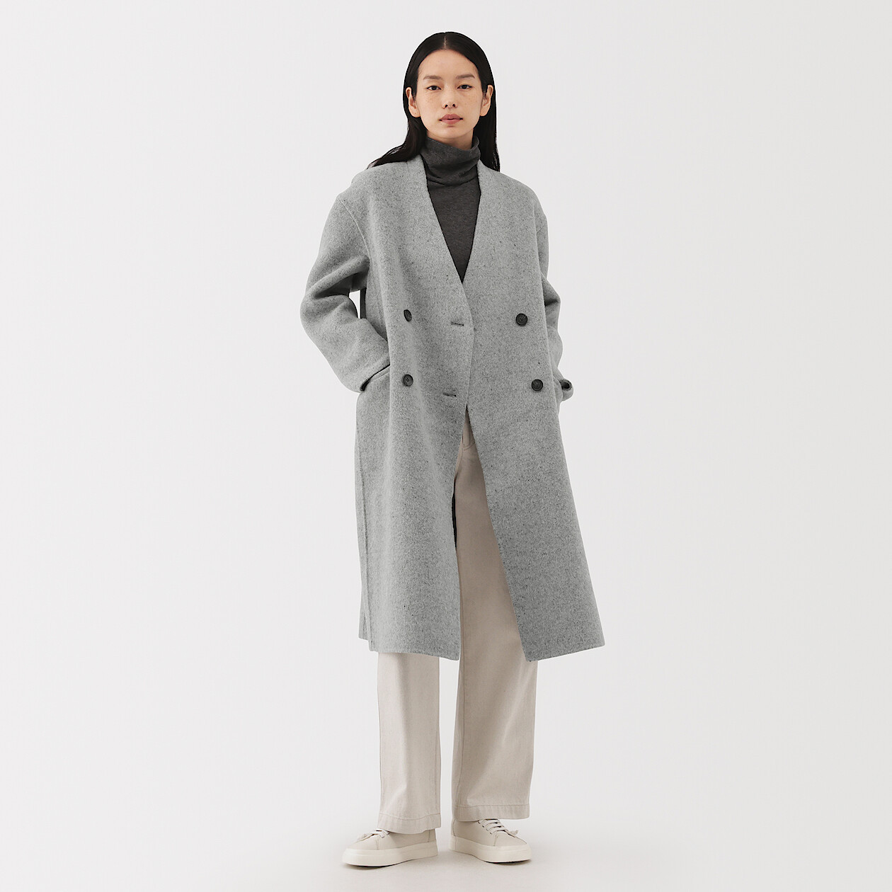 Cappotto doppiopetto in misto cashmere riciclato da MUJI