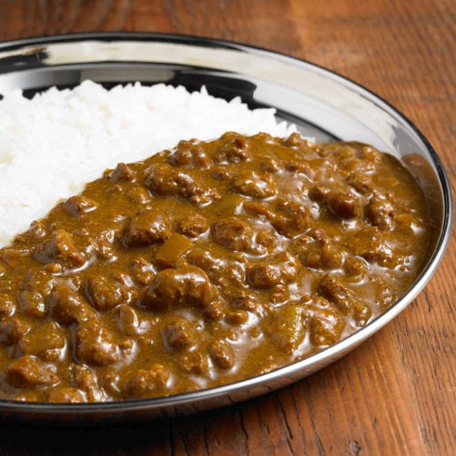 Curry con maiale piccante e zenzero (Keema curry)