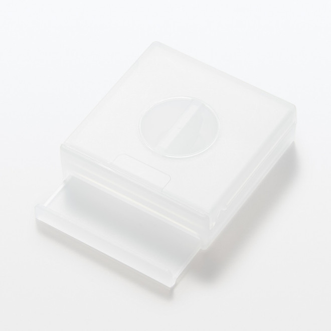 Semitrasparente