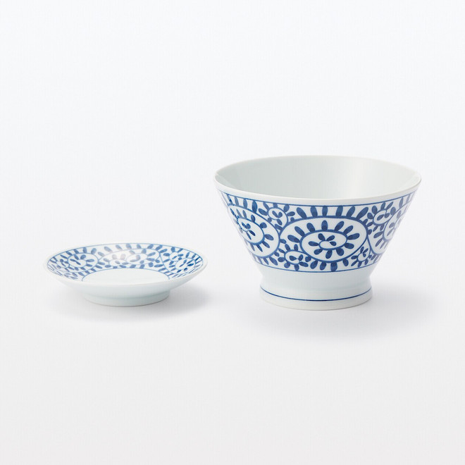 Piatto in ceramica Hasami ‐ Disegni di foglie