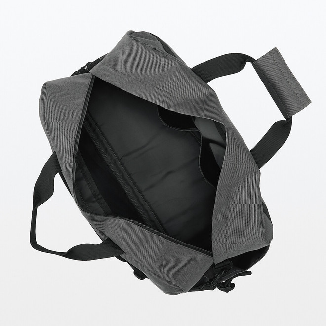 Water Repellent Recycled Polyester Holdall.