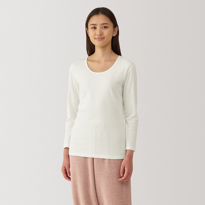 T‐shirt a maniche lunghe con scollo a U in cotone spesso donna