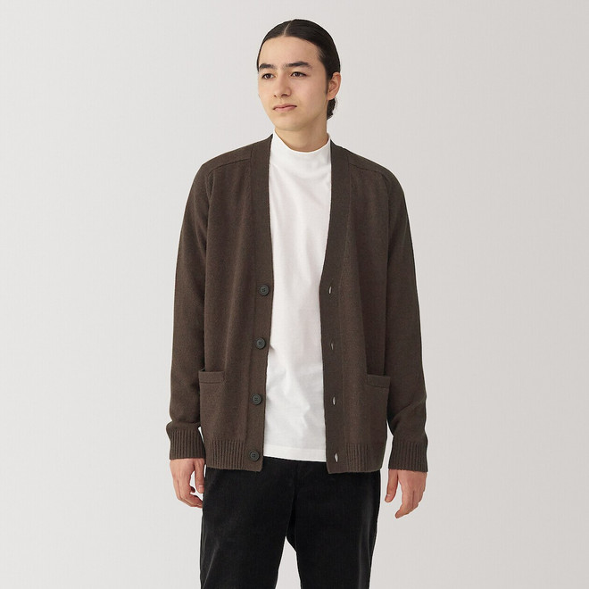 Cardigan con scollo a V in misto lana di yak da uomo  Marrone