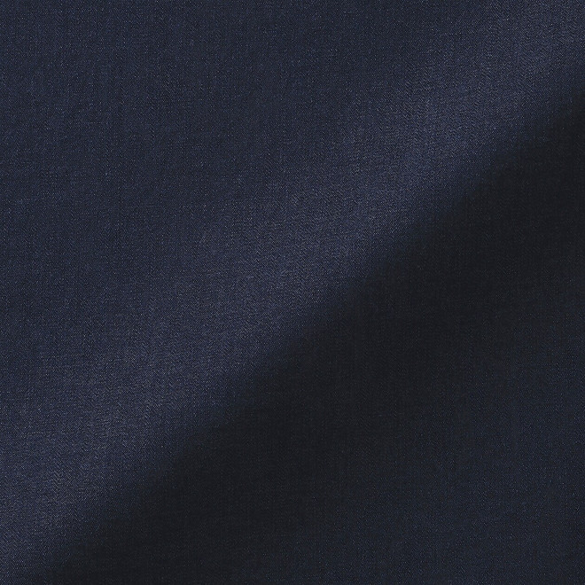 Gonna svasata in denim leggero elasticizzato da donna.