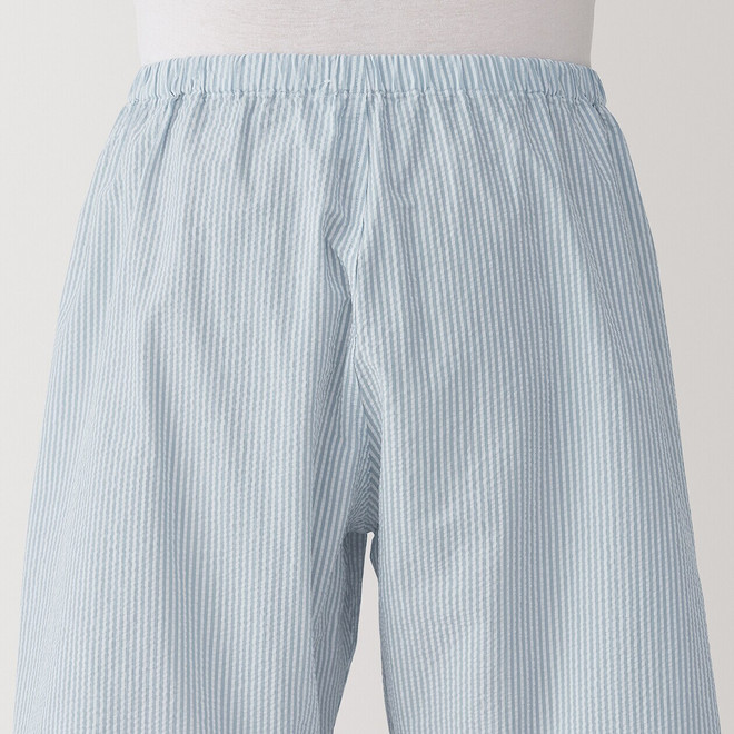 Azzurro chiaro a righe