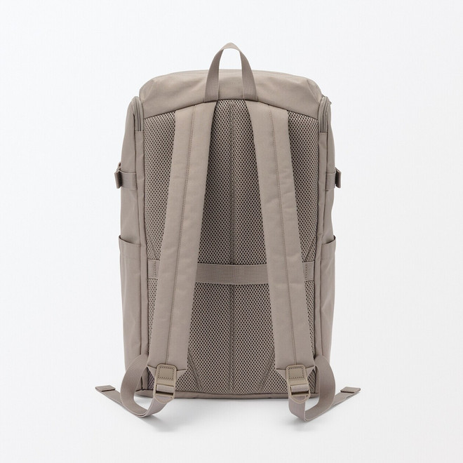 Beige Scuro