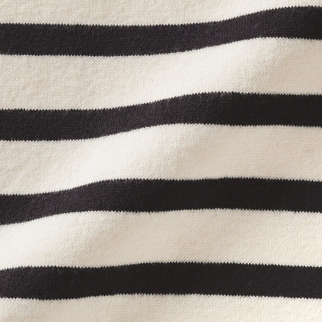 Bianco sporco a righe