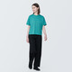 T‐shirt in morbido jersey a maniche corte con scollo rotondo da donna.