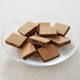Wafer sottili con cioccolato e arachidi