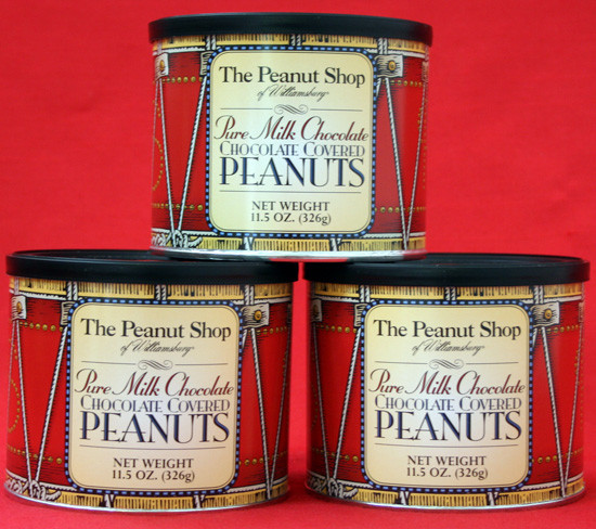 THE PEANUT SHOP OF WILLIAMSBURG COLONIAL DRUM TIN