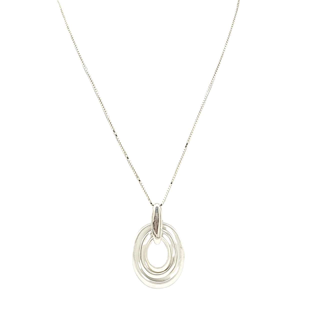 Sterling Silver Triple Oval Necklace 83011557 | Shin Brothers*