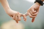 Engagement Rings: Should I Wear Mine All the Time?
