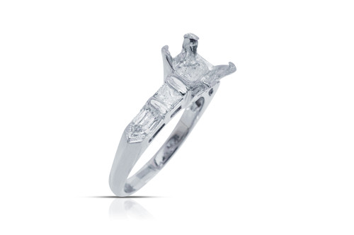 18K White Gold 6.8 Carats Diamond Engagement Ring Setting by Shin Brothers Jewelers Inc. 18K White Gold 6.8 Carats Diamond Engagement Ring Setting by Shin Brothers Jewelers Inc.