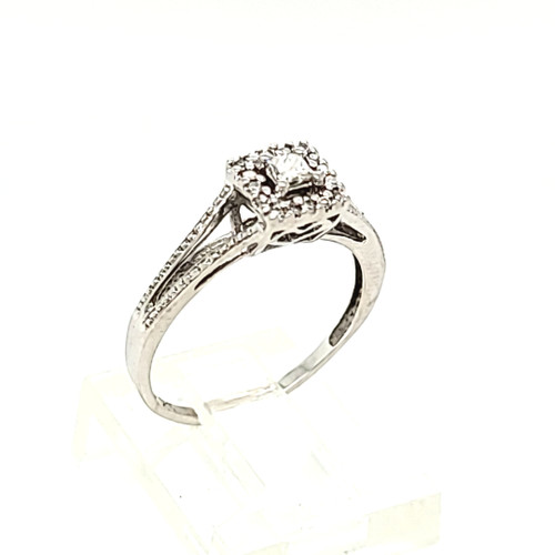 10K White Gold Diamond Promise Ring 19000249 | Shin Brothers* 10K White Gold Diamond Promise Ring 19000249 | Shin Brothers*