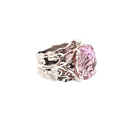 Silver Oval Pink Stone Ring 81010963 | Shin Brothers 