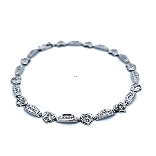 14K White Gold 7.5" Diamond Heart Bracelet 21001040 | Shin Brothers