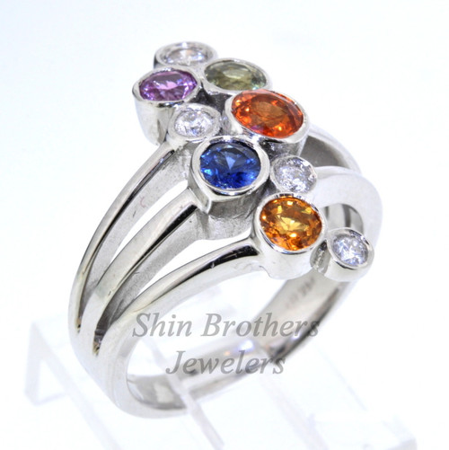 14K White Gold Sapphire and Diamond Ring 12001494 | Shin Brothers* 14K White Gold Sapphire and Diamond Ring 12001494 | Shin Brothers*