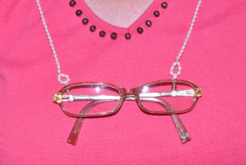 Fresh Water Culture Pearl Eye 30" Glass Chain Holder | Shin Brothers Jewelers Inc.