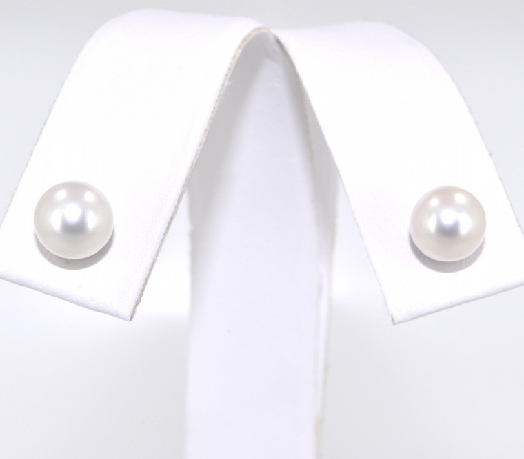 42002141 14K White Gold Pearl Stud Earrings