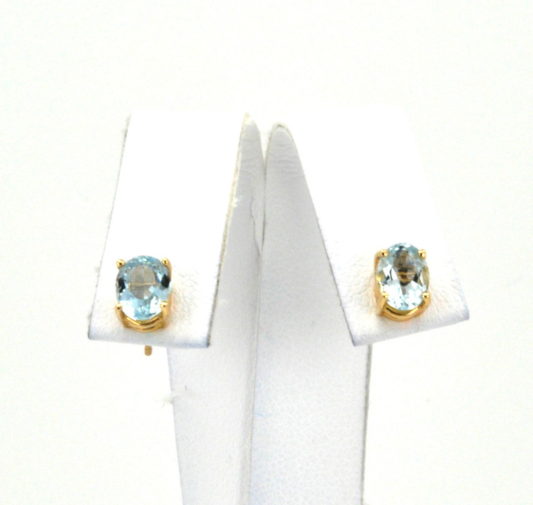 14K White Gold Aquamarine Stud Earrings 42002091