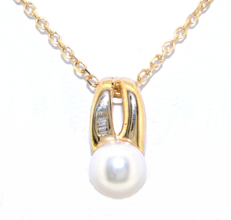 14K Yellow Gold 6.5MM  Diamond/Pearl Charm 52001534 | Shin Brothers * 