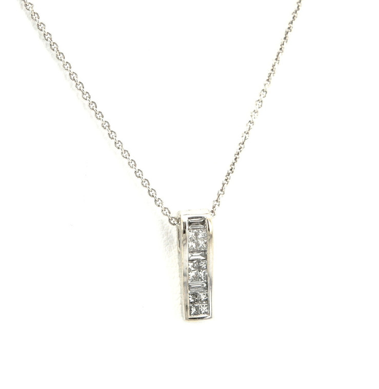 14K White Gold Diamond Pendant 51001044