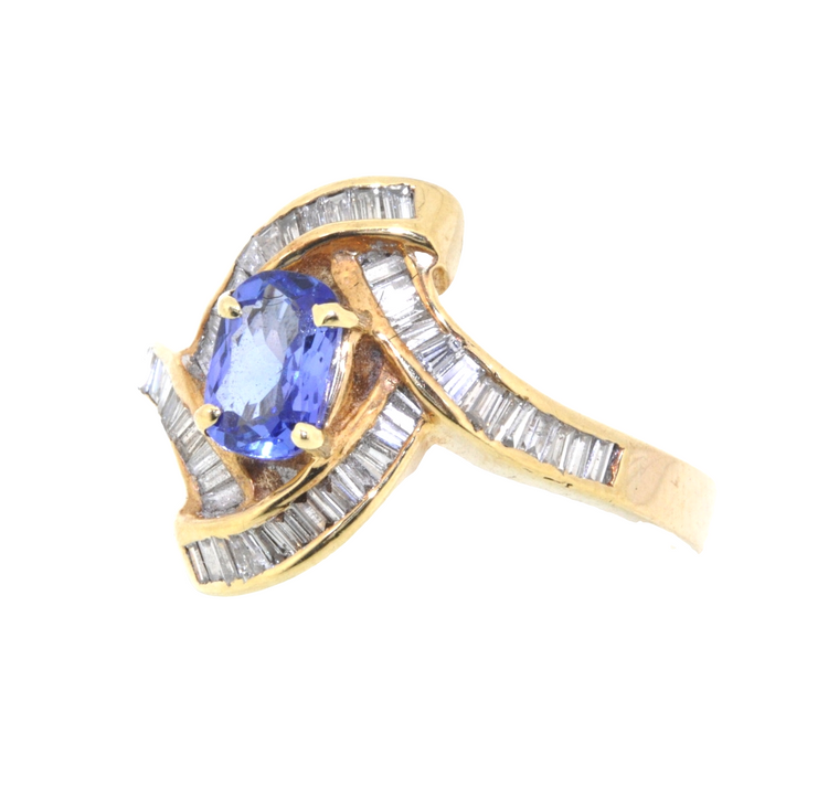 14K Yellow Gold Tanzanite and Diamond Ring 12000786  | Shin Brothers* 