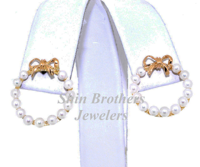 14K Yellow Gold Circle Pearl with Small Bow Earrings  | Shin Brothers* 42002161