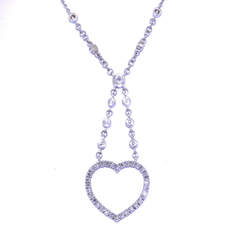 14K White Gold Diamond Heart Necklace 31000365 | Shin Brothers*