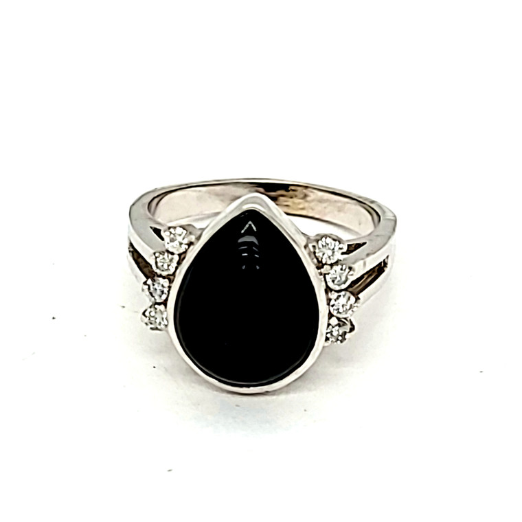 14K White Gold Onyx / Diamond Ring 12002936 | Shin Brothers* 