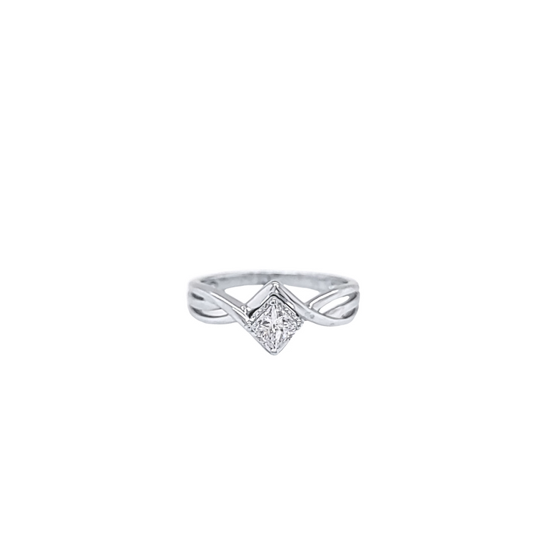 10K White Gold Princess Diamond  Ring 19000273  | Shin Brothers* 