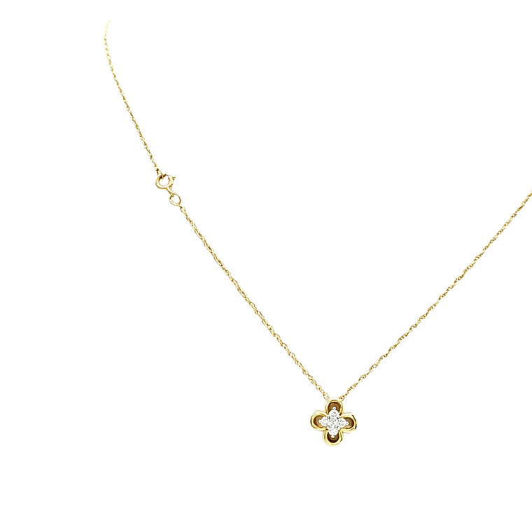 14K Yellow Gold Flower Diamond  18" Necklace 31001272| Shin Brothers*