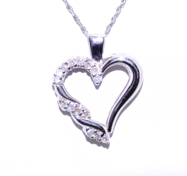 10K White Gold 0.30ct Diamond Heart Charm 59210004 | Shin Brothers*