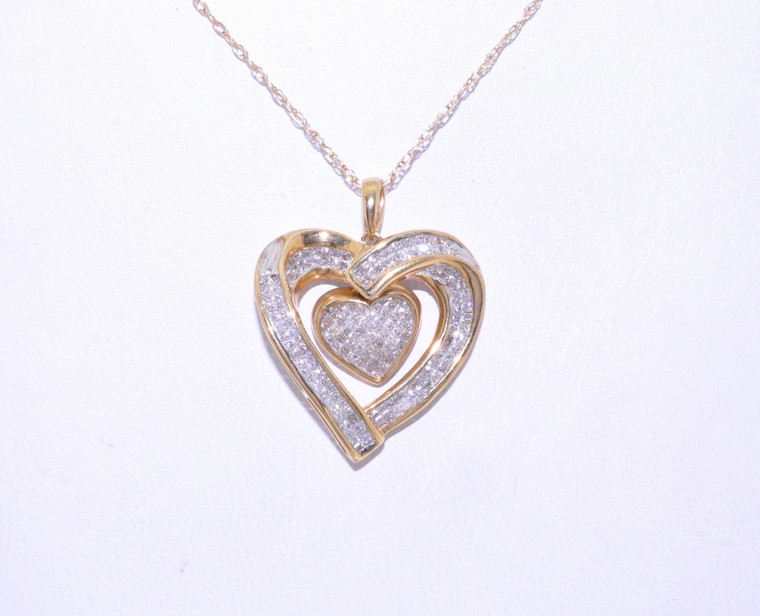 59000093 10K Yellow Gold Diamond Heart Charm