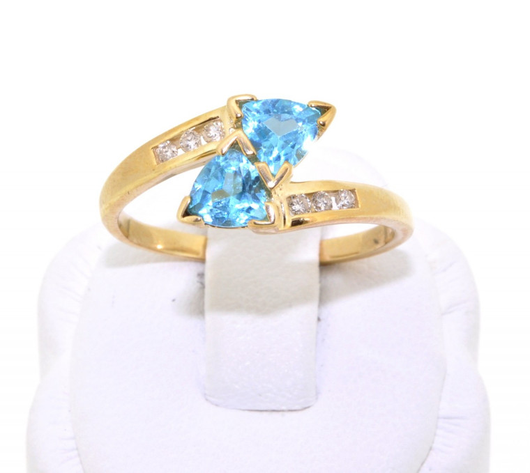 10K Yellow Gold Sky Blue Topaz & Diamond Ring 19000074 | Shin Brothers* 