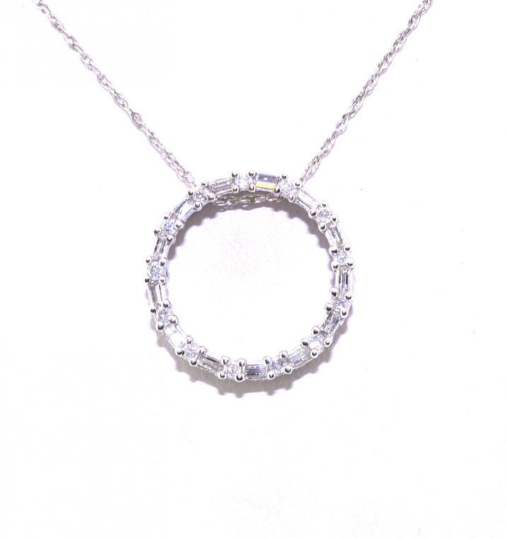 10K White Gold 0.39ct Ornate Diamond Circle Charm 59000085 | Shin Brothers*