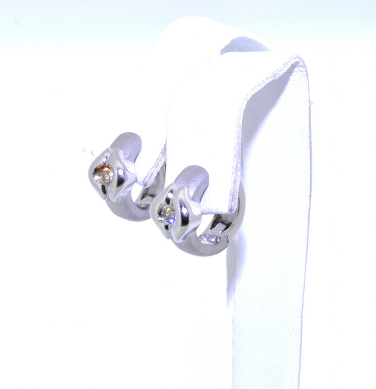 14K White Gold Diamond Huggie Earrings 41060364 | Shin Brothers*