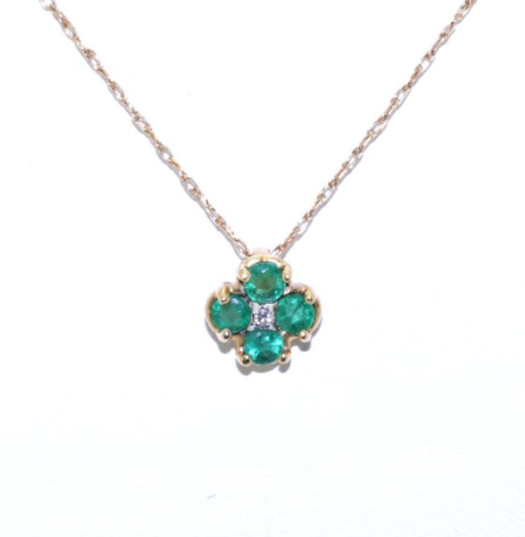52000984 14K Yellow Gold Emerald Flower Pendant with Diamond Accents