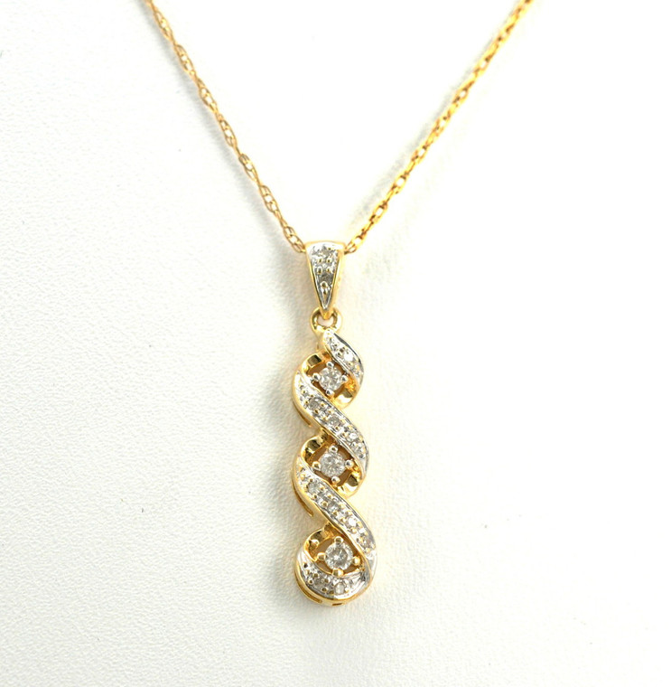 51001506 14K White Gold Diamond Swirl Pendant