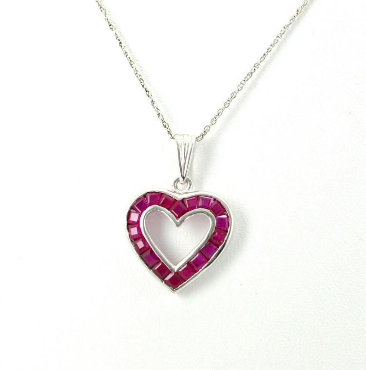 14K White Gold 0.5ct Ruby Heart Charm 52001434 | Shin Brothers*