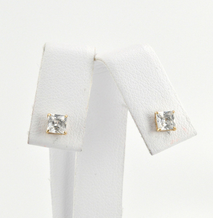 42001738 14K Yellow Gold CZ Studs