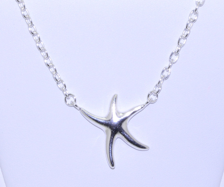 83010368 Sterling Silver Starfish Pendant and 17" Chain