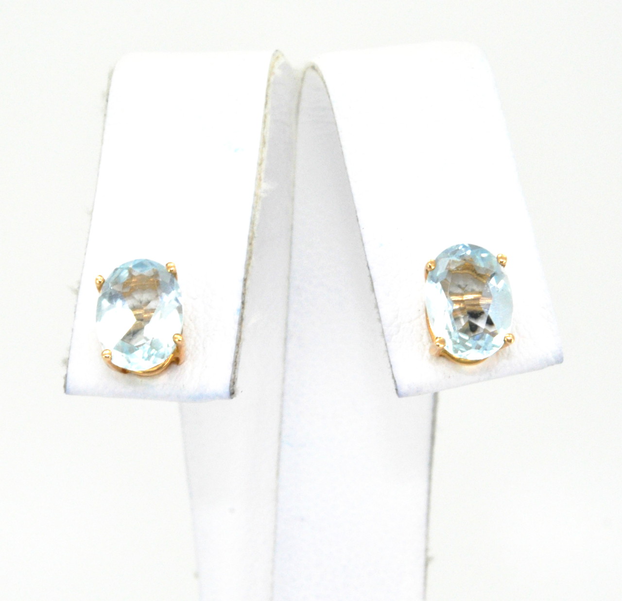 42002124 14K Yellow Gold Blue Topaz Oval Stud Earrings