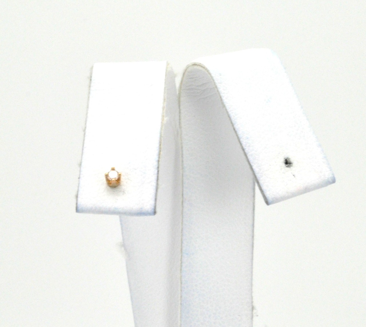 14K Yellow Gold Diamond Single Earring 41060565